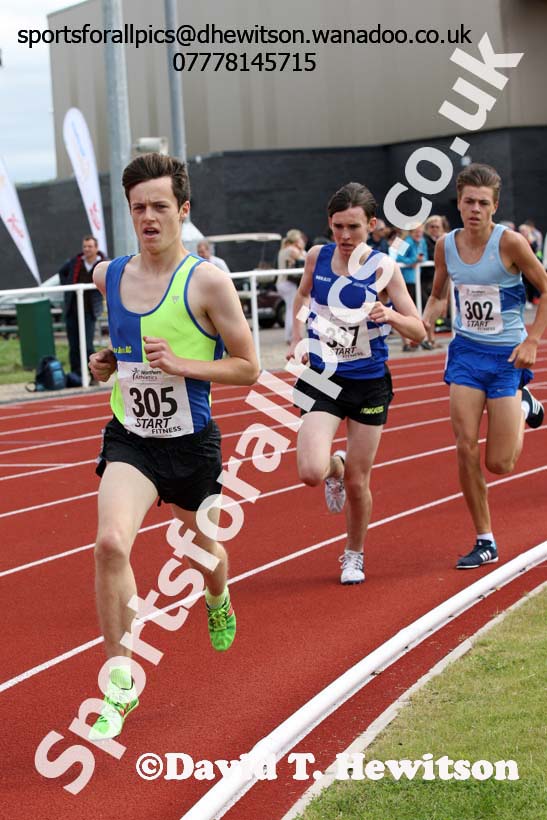 Mens under-17s 1500 metres, Northern Under-13s, U-15s and 17s Championships. Photo: David T. Hewitson/Sports for All Pics